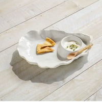 Oyster Chip & Dip Set