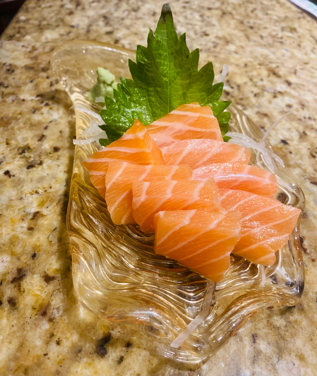 Salmon Sashimi (Sake)